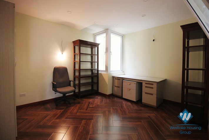 A huge 5  bedroom villa with indoor swimming pool for rent in Vuon Dao